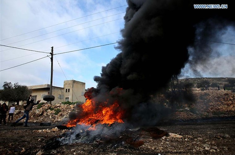 Dung do bao luc giua nguoi Palestine va linh Israel-Hinh-2